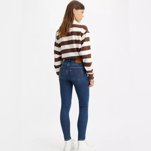 Levi's Blue Skinny Jeans with Signature Stitching Size 27 - Picture 2 of 7